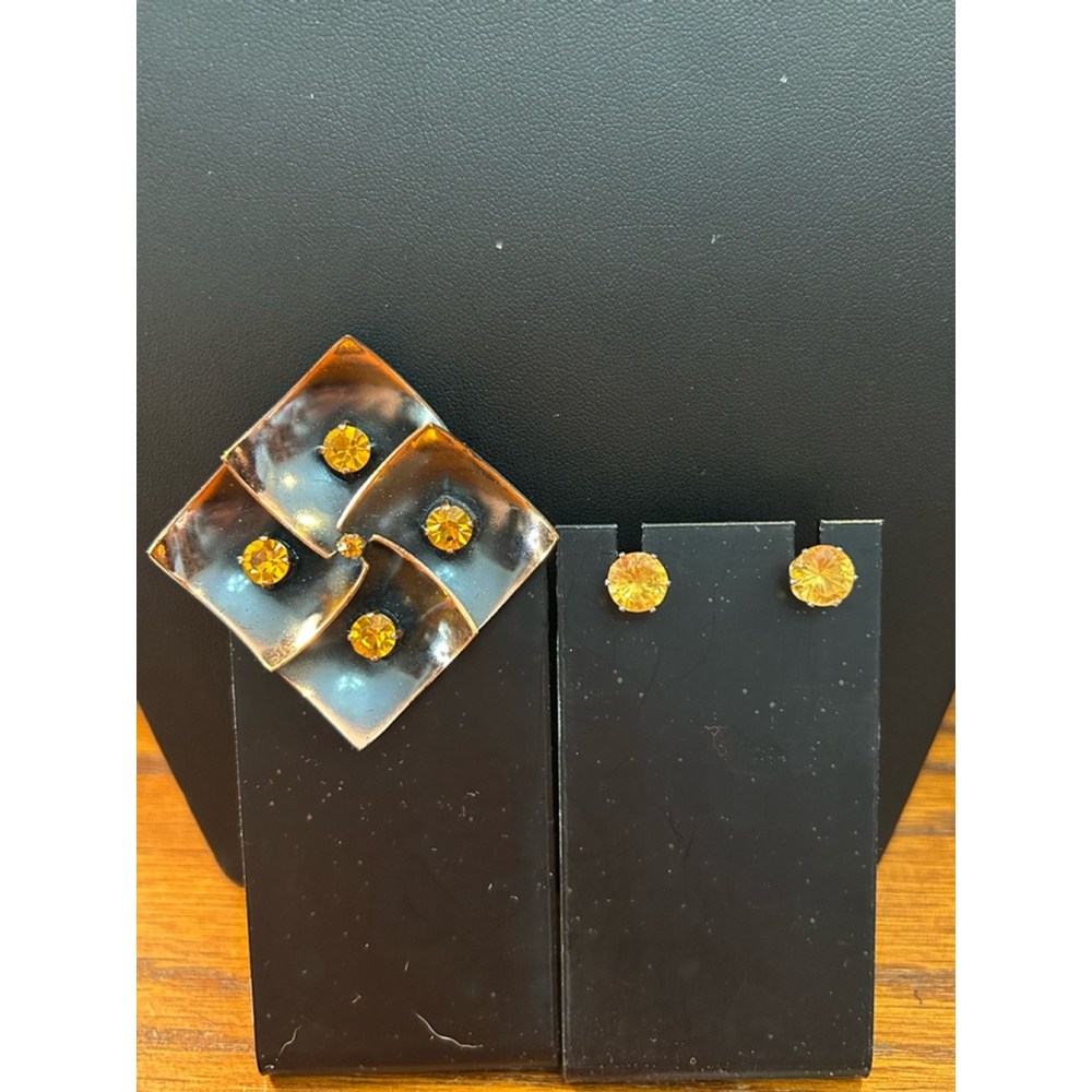 Women's Unbranded copper Brooch & coordinating Earrings Set Black & Orange